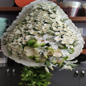 kutlama özel çelenk